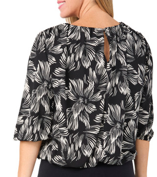 Thumbnail 2: Cocomo Cocomo Womens Printed 3/4 Flutter Sleeve Top 