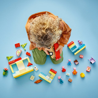 Thumbnail 5: LEGO® LEGO DUPLO® Peppa Pig Supermarket (10434) 