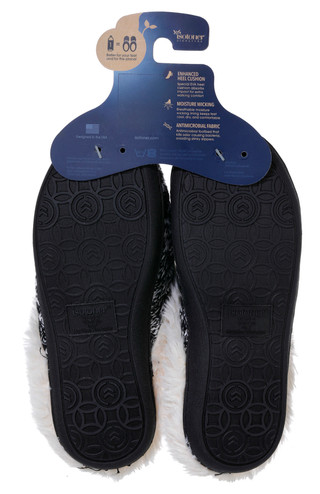 Thumbnail 2: isotoner Isotoner Womens Chunky Cable Knit Hoodback Clog Slippers 