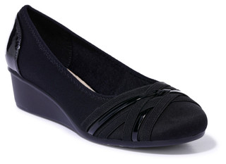 Thumbnail 1: Cliffs by White Mountain Cliffs By White Mountain Womens Bowie Wide Width Wedges 