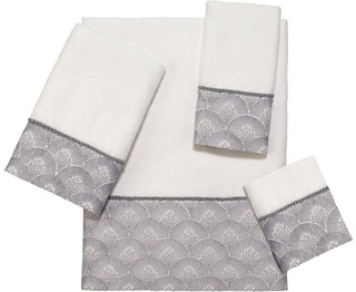 Thumbnail 2: Avanti Avanti Deco Shell White Towel Collection 