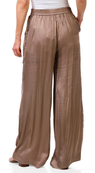 Thumbnail 2: Taupe