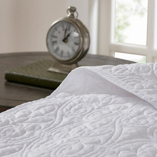 Thumbnail 11: Madison Park Madison Park Quebec Reversible Bedspread Set 