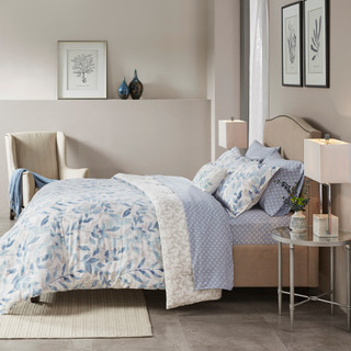 Thumbnail 8: Madison Park Madison Park Sofia Reversible Complete Bedding Set 