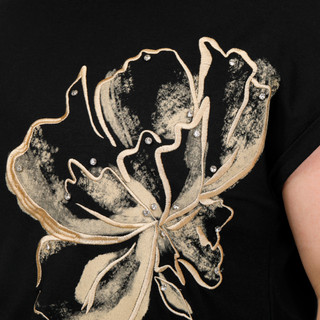 Thumbnail 2: Kiss & Fly Plus Short Sleeve Floral Embroidered Top 