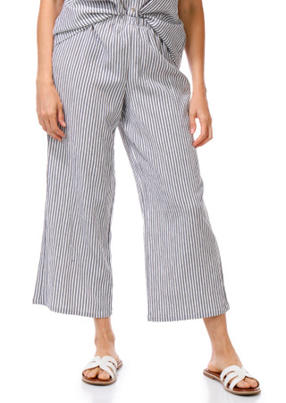 Thumbnail 3: Status by Chenault Women's 2 Pc Button Down Seesucker Set 