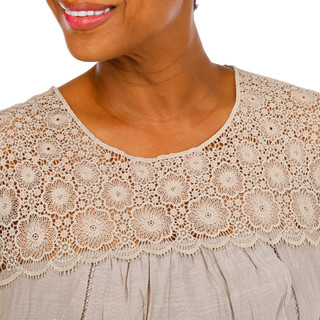 Thumbnail 3: FIGUEROA & FLOWER Women's Plus Crochet Trim Top  