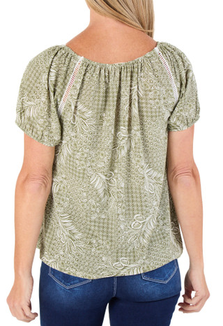 Thumbnail 2: Joie De Vivre Women's Ladder Trim Peasant Top 