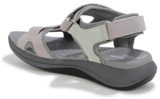 Thumbnail 4: Clarks Women's Cloudsteppers Mira Bay River Sandals 