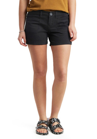 Thumbnail 2: Unionbay Juniors Darcy 5-Inch Solid Shorts 