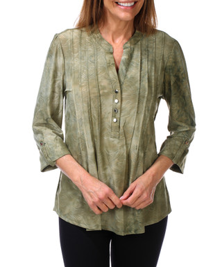 Thumbnail 1: Ava & Grace Women's 3/4 Sleeve Floral Embossed Pleated Top 