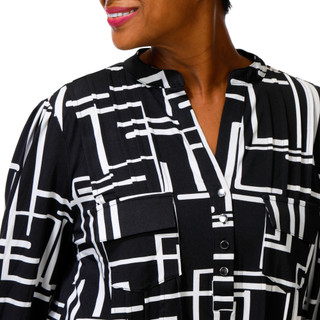 Thumbnail 3: Cocomo Women's Plus 3/4 Sleeve Front Pleat Top 