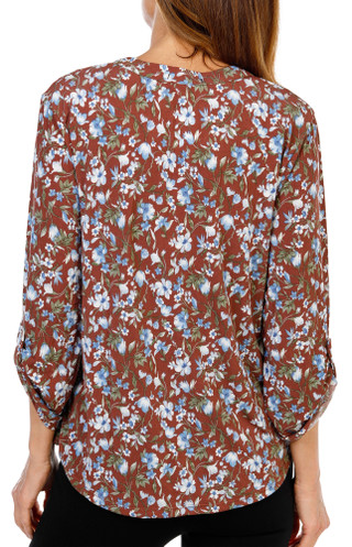 Thumbnail 2: Cure Women's Printed 3/4 Sleeve Quarter Zip Split Neck Top 