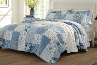 Thumbnail 1: Laura Ashley Laura Ashley Paisley Patchwork Quilt Set 
