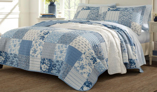 Thumbnail 2: Laura Ashley Laura Ashley Paisley Patchwork Quilt Set 
