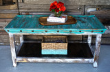 Bandeja Coffee Table in Shabby (Mint & White)