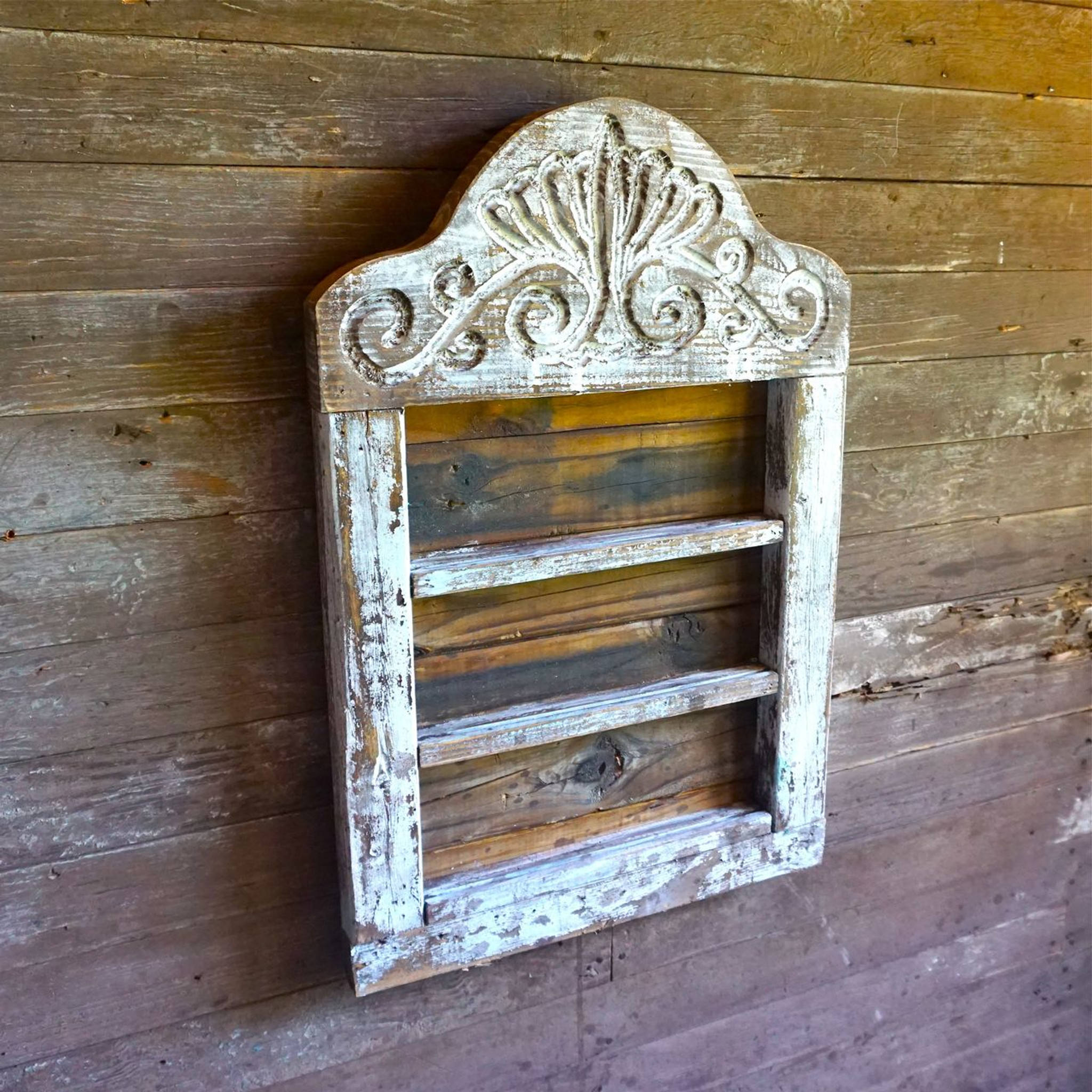 rustic picture display