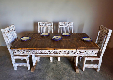 Conchita Farmhouse Table & 6 Chairs