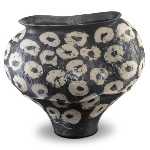 Japonesque Bowl in Black/Light Mud (142|1200-0712)