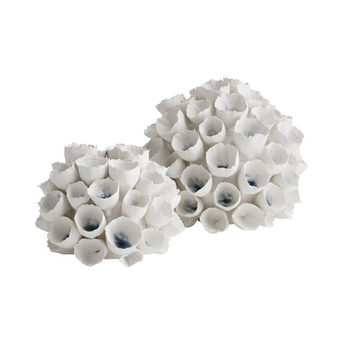 Dakota Vase, set of 2 in White (314|7825)