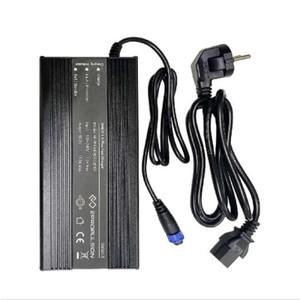 ePropulsion SPIRIT 1.0 Plus Fast Charger ePropulsion SPIRIT 1.0 Plus Fast Charger