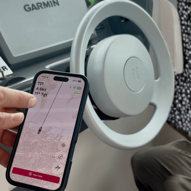 Searebbel MobilePilot - Smart Wheel Plug-n-Play Autopilot