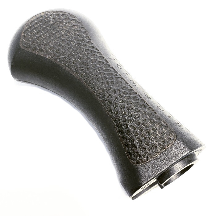 Black Aces Tactical Mossberg Grip Snakeskin Design