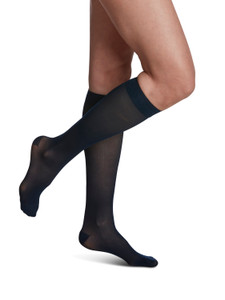 Sigvaris Women's Style Sheer Calf, Closed Toe, 30-40mmHg Sigvaris Women's Style Sheer Calf, Closed Toe, 30-40mmHg