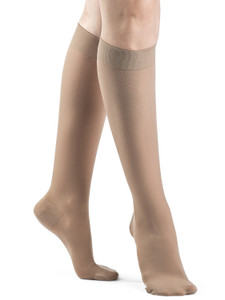 Women's DYNAVEN Calf Women's Closed Toe, 15-20mmHg Women's DYNAVEN Calf Women's Closed Toe, 15-20mmHg