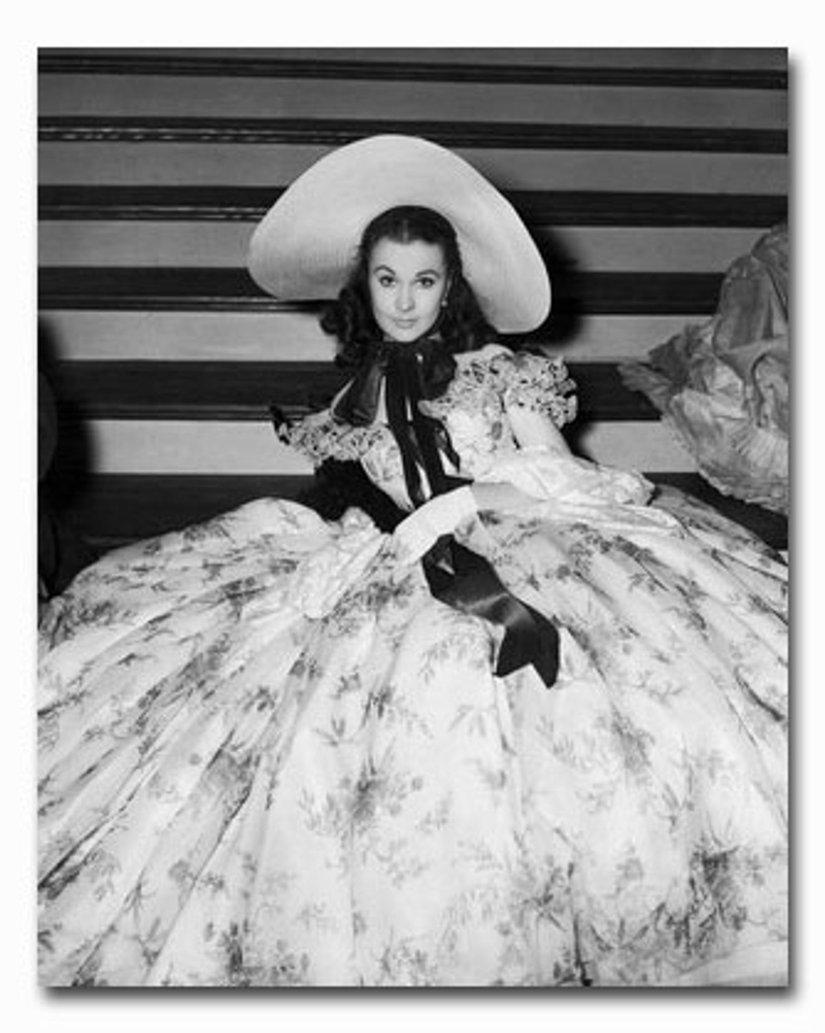 ヴィヴィアン・リー  ポートレート ヴィヴィアン・リー 1940年代頃のスタジオポートレート - 白黒