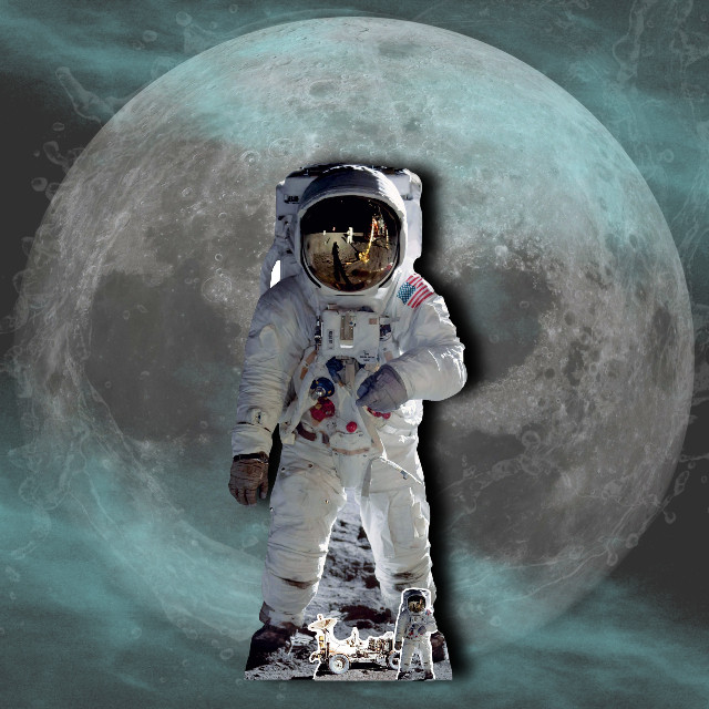 バズ・オルドリン宇宙飛行士ムーンショット等身大段ボール切り抜き