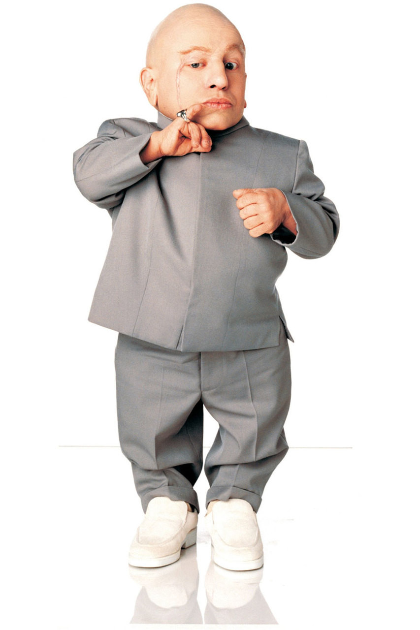 Mini-Me-Austin-Powers-lifesized-cardboar