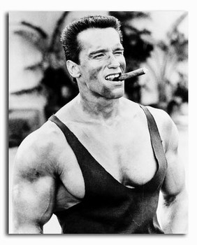 (SS162214) Arnold Schwarzenegger Commando Movie Photo (SS162214) Arnold Schwarzenegger Commando Movie Photo