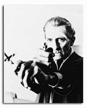 (SS200395) Peter Cushing The Satanic Rites of Dracula Movie Photo (SS200395) Peter Cushing The Satanic Rites of Dracula Movie Photo