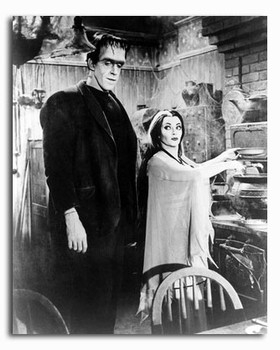 (SS2320448) Cast The Munsters Movie Photo (SS2320448) Cast The Munsters Movie Photo