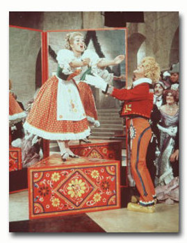 (SS3336333) Cast Chitty Chitty Bang Bang Movie Photo (SS3336333) Cast Chitty Chitty Bang Bang Movie Photo