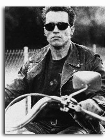 (SS207649) Arnold Schwarzenegger  Terminator 2: Judgment Day Movie Photo