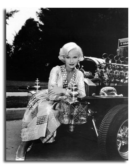 (SS2449772) Cast   The Munsters Movie Photo