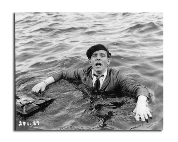 Norman Wisdom Movie Photo (SS2471911)