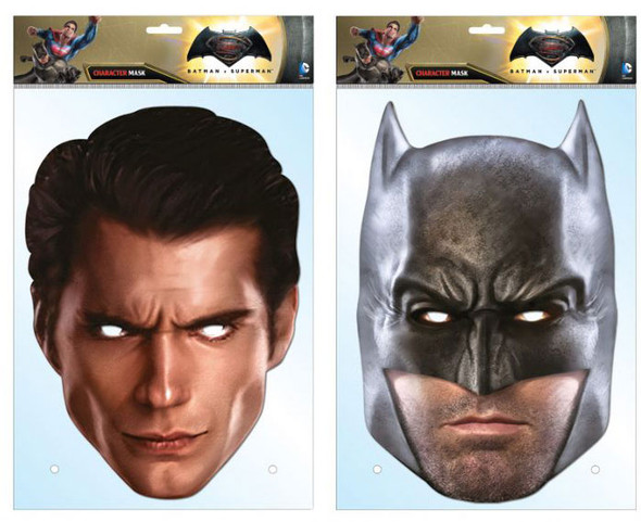 Batman v Superman : Dawn of Justice Lot de 2 masques de fête en carton