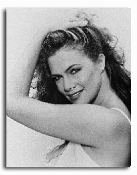 (SS22321) Kathleen Turner  Romancing the Stone Movie Photo