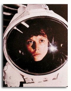 (SS320411) Sigourney Weaver  Alien Movie Photo