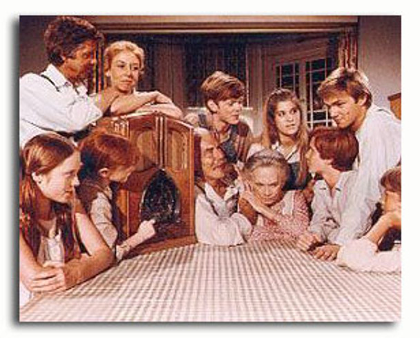 (SS2883803) Cast   The Waltons Movie Photo