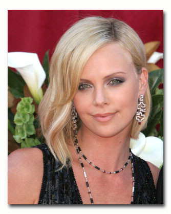 (SS3517150) Charlize Theron Movie Photo