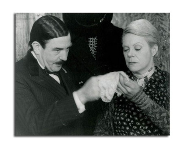 Murder on the Orient Express Movie Photo (SS2456493)