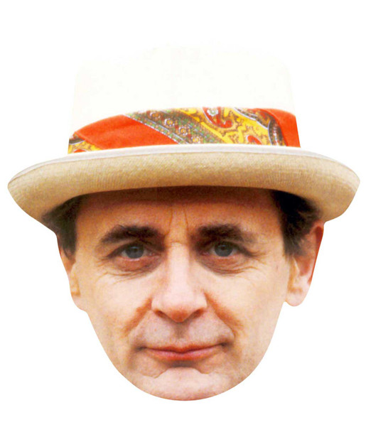 Sylvester mccoy docteur qui fait un masque (le septième docteur)