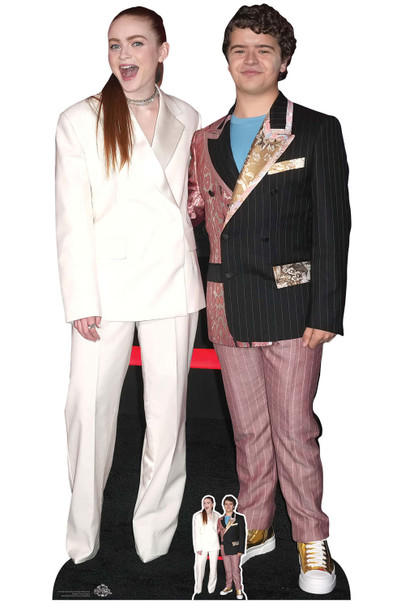 Sadie Sink og Gaten Matarazzo Lifesize Pap Cutout / Standup