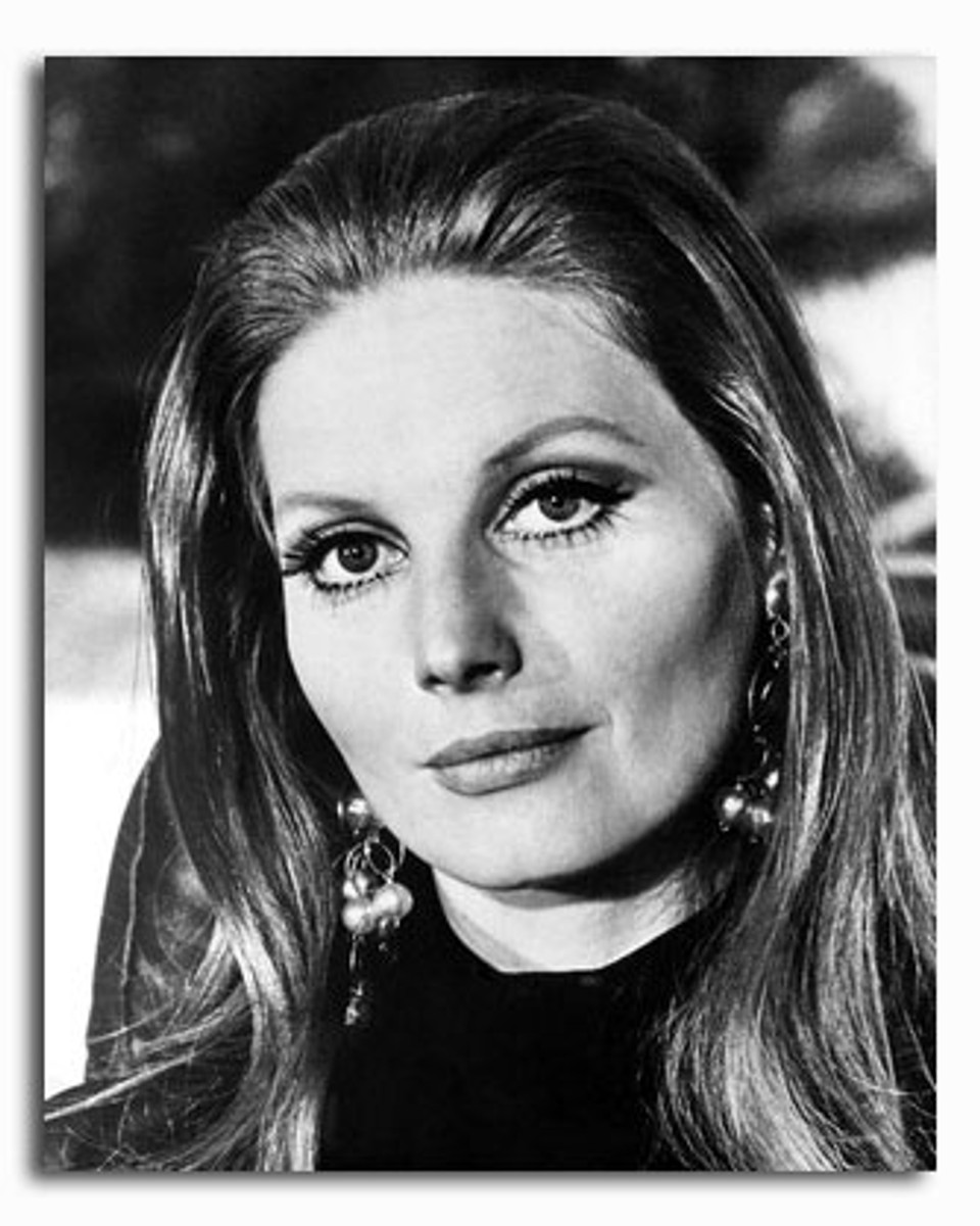 (SS3179683) Movie picture of Catherine Schell buy celebrity photos and
