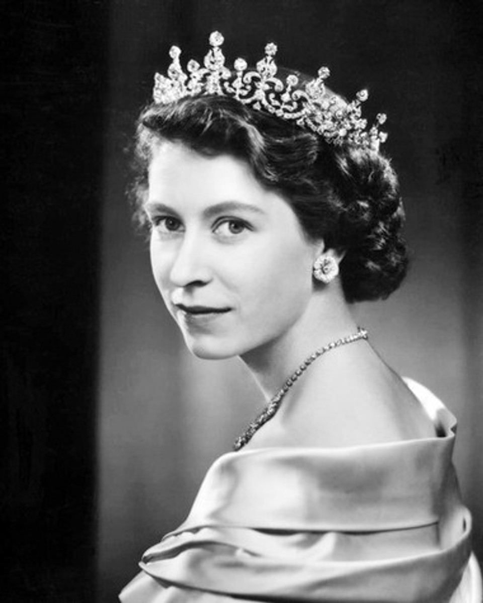 Queen Elizabeth II 90th Birthday Commemorative Pack B- includes ...