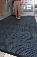 Waterhog® Diamond Matting - H22157310070
